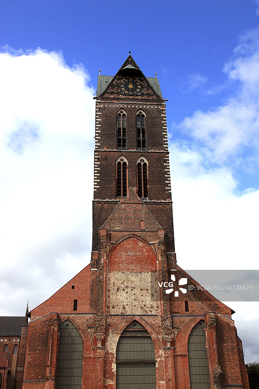 圣母玛利亚教堂，维斯马老城区中心，梅克伦堡-前波美拉尼亚州西北梅克伦堡区，德国图片素材