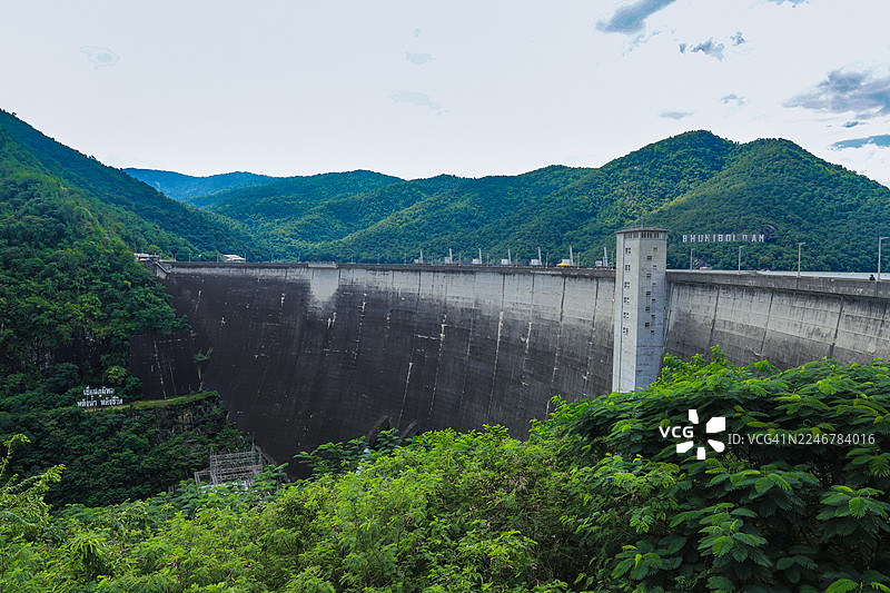 泰国普密蓬大坝图片素材