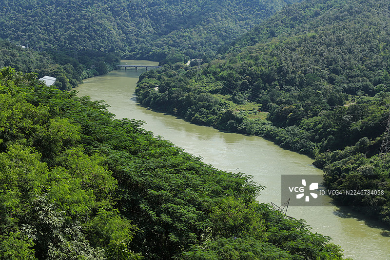 普密蓬水坝河流图片素材