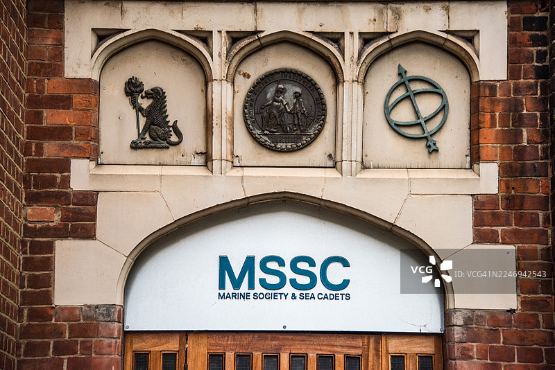 伦敦威斯敏斯特的海事协会和海事学员入口，带有航海标志图片素材