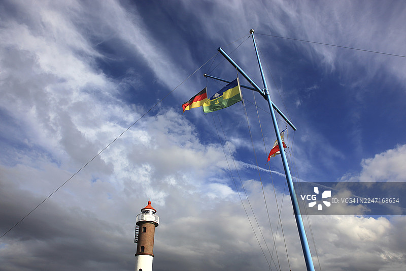 德国梅克伦堡-前波美拉尼亚州西北梅克伦堡区波尔岛波罗的海上的蒂门多夫灯塔图片素材