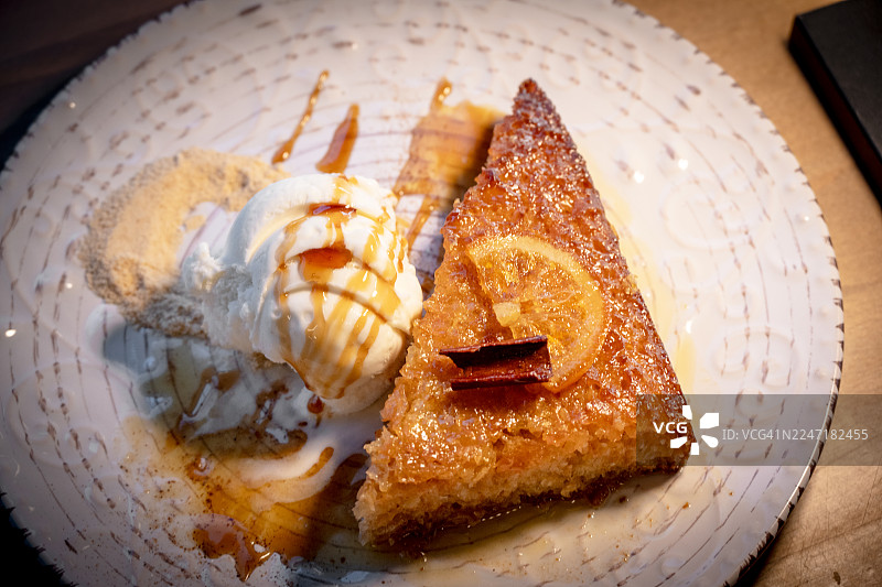 希腊橙子千层酥蛋糕 (Portokalopita)图片素材