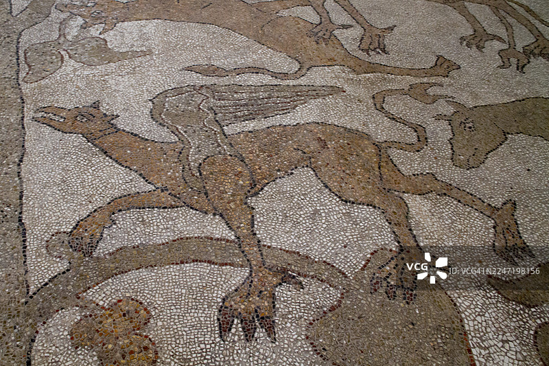 奥兰托大教堂马赛克地板上的神兽图片素材