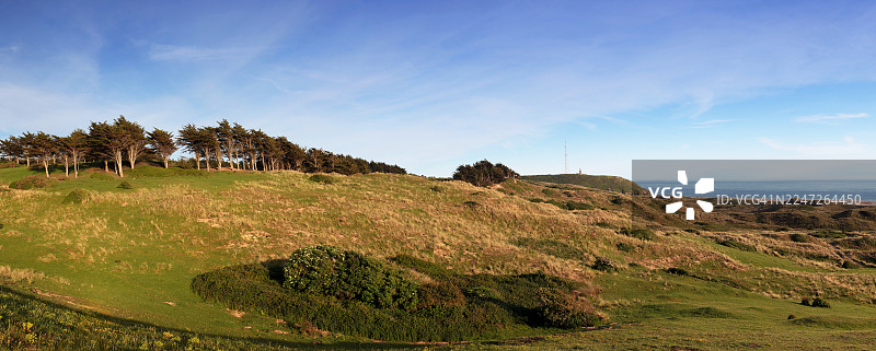法国诺曼底海岸线和海滩全景图片素材