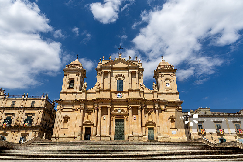 意大利西西里岛诺托，圣尼古拉大教堂（卡特德拉莱迪圣尼科洛）图片素材