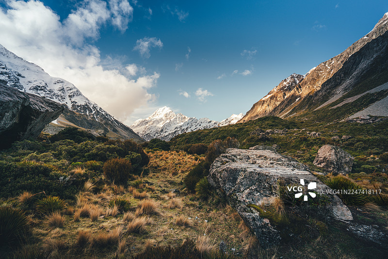 新西兰最高峰库克山的壮丽高山景观，库克山村，坎特伯雷地区，新西兰图片素材