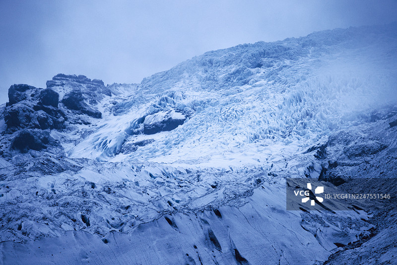 维尔基斯冰川的冰瀑图片素材
