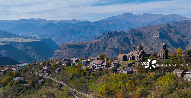 亚美尼亚洛里省的一个村庄里，坐落着历史悠久的哈格帕特修道院，这里是重要的联合国教科文组织世界遗产地。图片素材