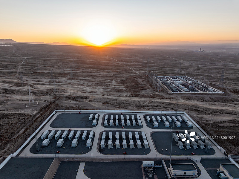 储能电站与太阳能电站图片素材