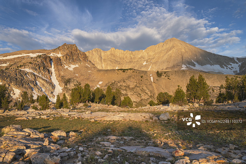 爱达荷州白云荒野图片素材