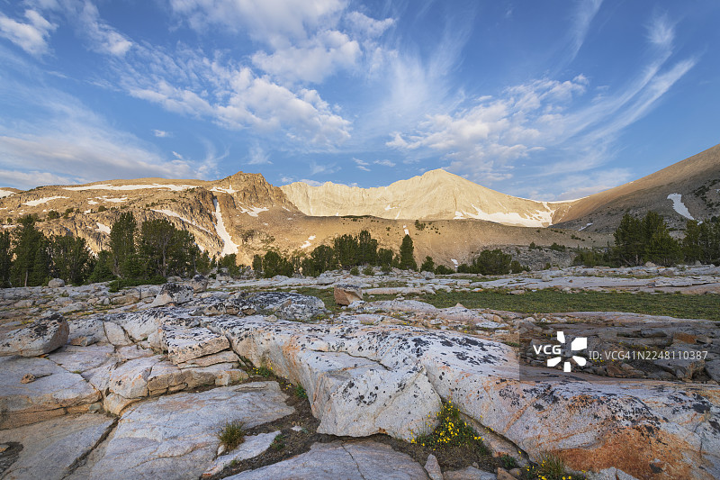 爱达荷州白云荒野图片素材