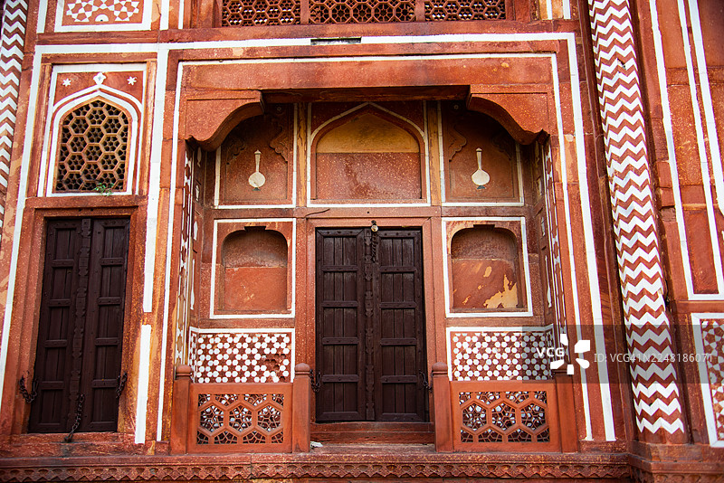 印度北方邦阿格拉的伊提玛德·乌德·达乌拉陵墓图片素材