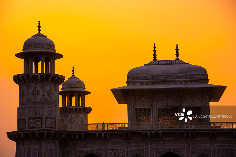 印度北方邦阿格拉的伊提玛德·乌德·达乌拉陵墓图片素材