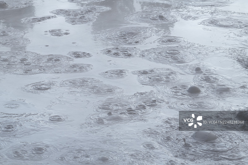 黄石国家公园的喷泉彩绘锅图片素材