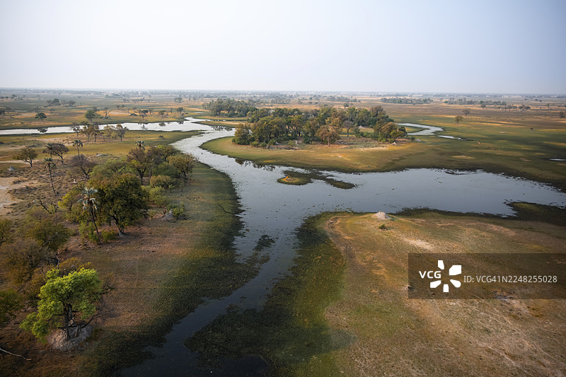 湿地景观，博茨瓦纳奥卡万戈三角洲马翁附近地区的航拍图图片素材