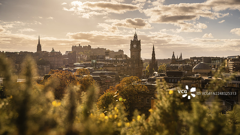 苏格兰爱丁堡日落天际线图片素材