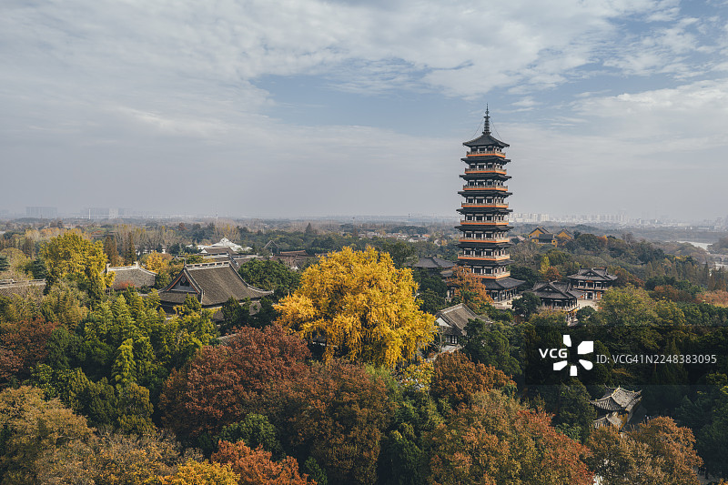 中国江苏扬州大明寺塔秋季风光图片素材