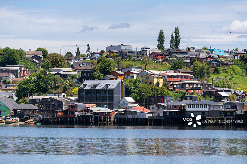 智利卡斯特罗的吊脚楼图片素材