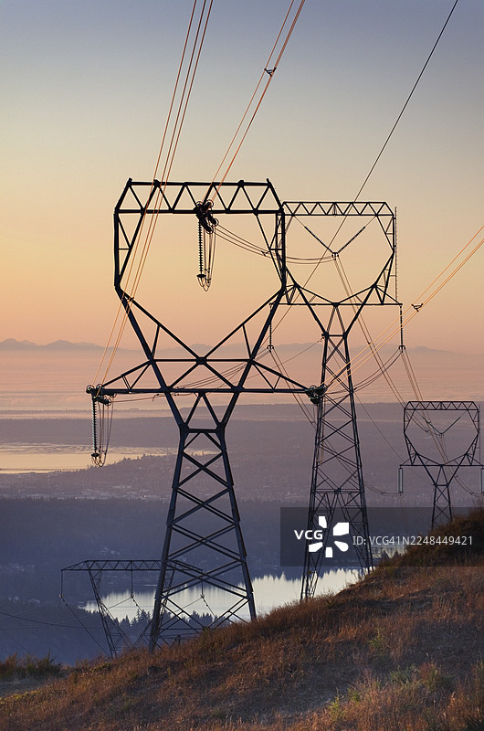 华盛顿的电线和输电塔图片素材