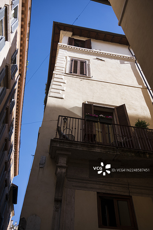 罗马色彩缤纷的宏伟建筑图片素材