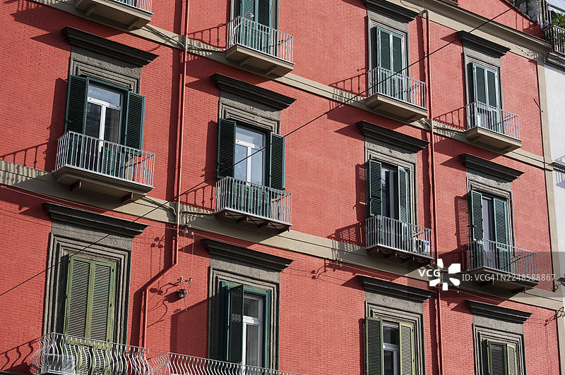 那不勒斯色彩鲜艳的建筑图片素材