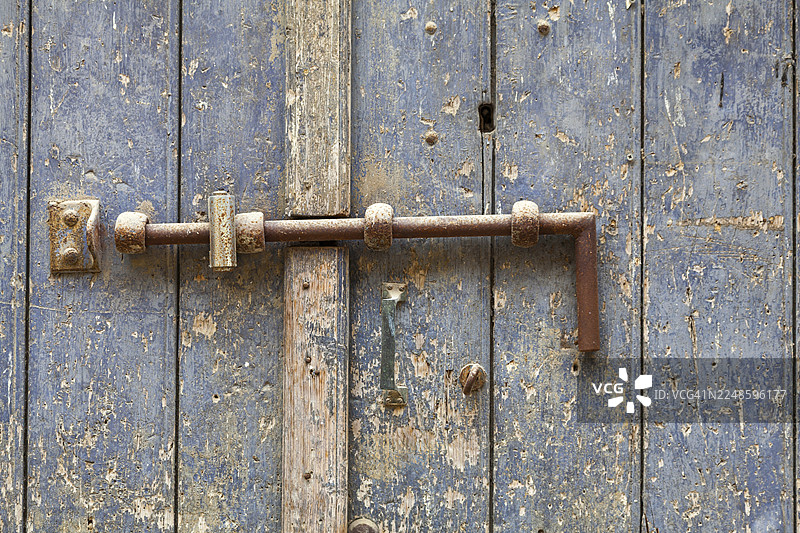 意大利西西里阿格里真托的老门和铁配件图片素材