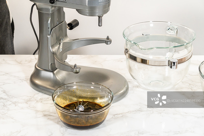 在家制作达尔戈纳咖啡的配料图片素材