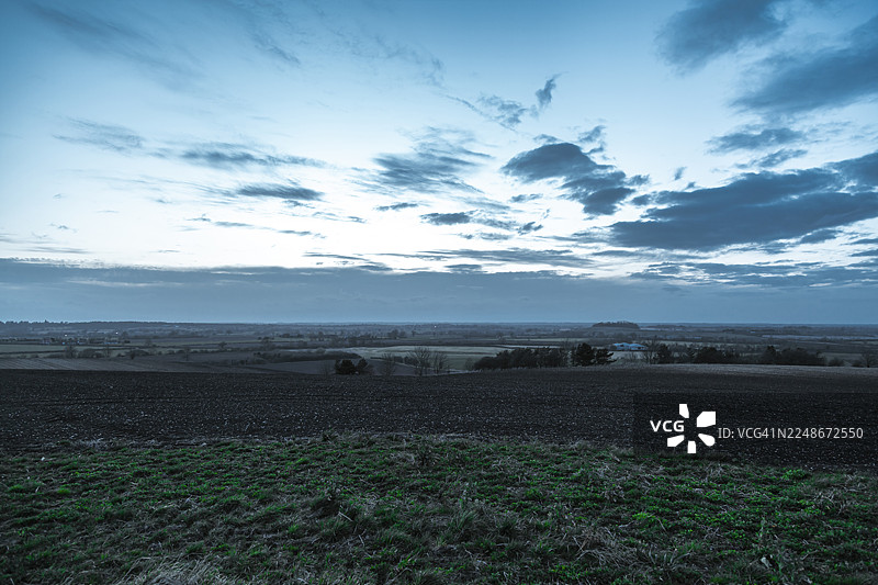 沃里克郡乡村的黄昏全景图片素材