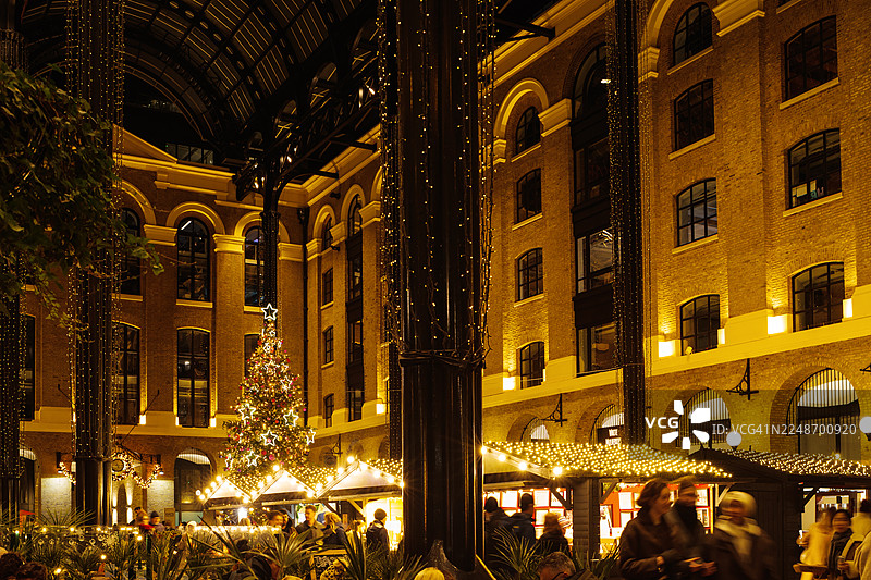 伦敦室内圣诞市场图片素材