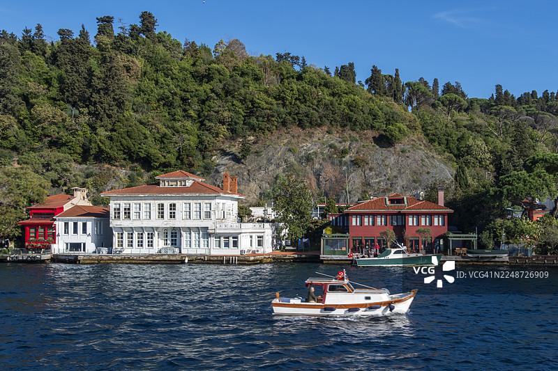 卡勒利卡宁静的滨水区：博斯普鲁斯海峡生活一瞥图片素材