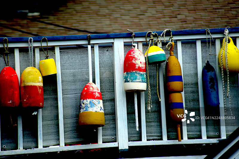 多彩的船只保险杠图片素材
