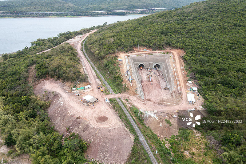 隧道挖掘与爆破图片素材