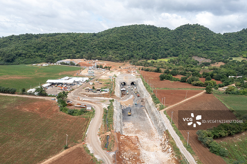 隧道掘进与爆破图片素材