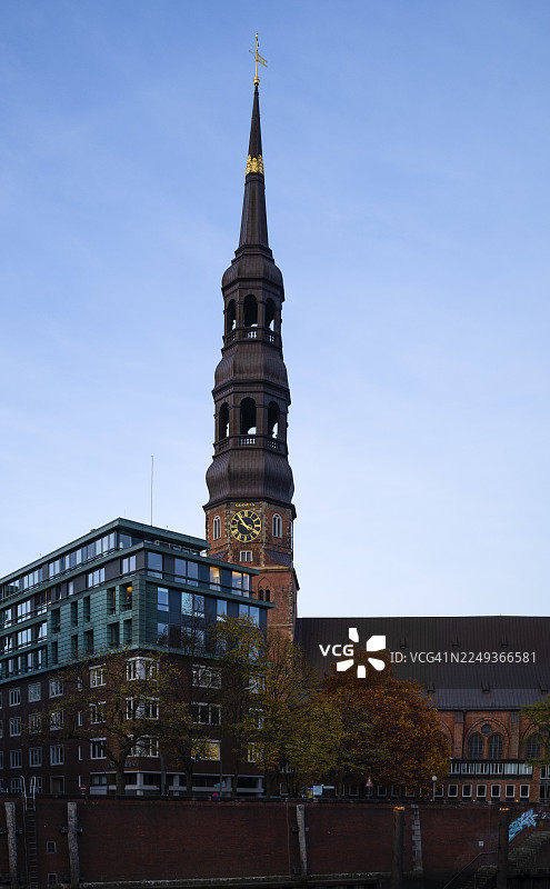 汉堡圣凯瑟琳教堂，德国汉堡自由汉萨市图片素材