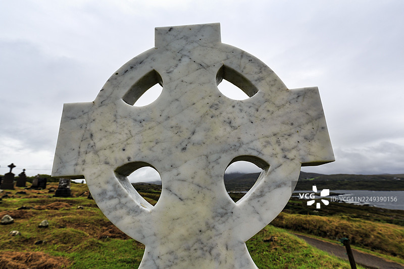 凯尔特十字架,基尔卡瑟琳墓地,贝拉半岛海岸公路,贝拉半岛,科克郡,野性大西洋之路,爱尔兰图片素材