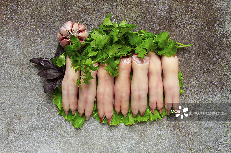 生猪蹄，小猪，猪蹄图片素材