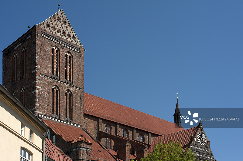 圣尼古拉教堂,晚期哥特式砖砌建筑,建于1381年至1487年间,位于德国梅克伦堡-前波美拉尼亚州维斯马图片素材