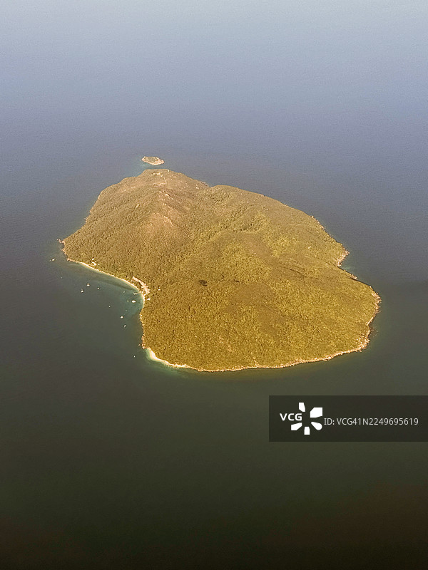 菲茨罗伊岛，大堡礁内的边缘岛屿图片素材