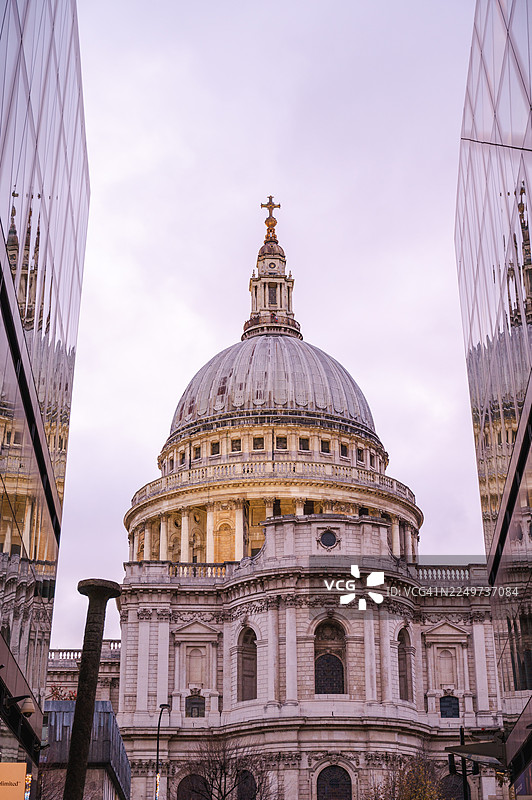 伦敦圣保罗大教堂图片素材