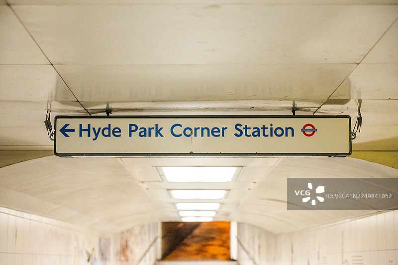 伦敦海德公园角地铁站图片素材