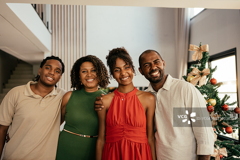 圣诞节家庭肖像图片素材