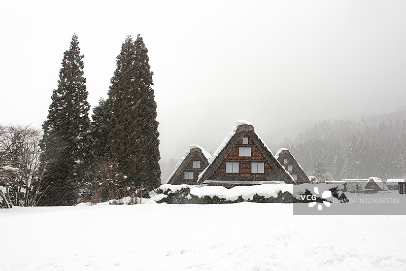 日本白川乡合掌屋冬季风景图片素材