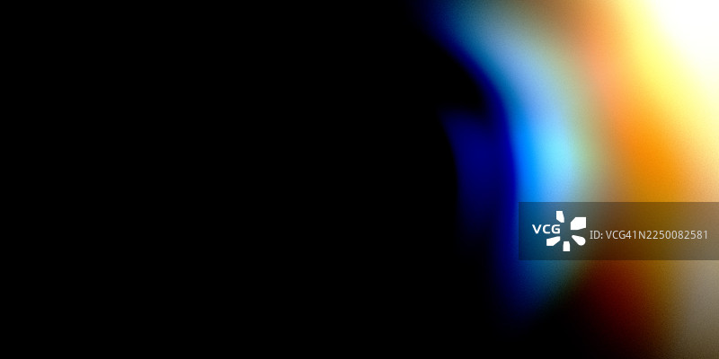 黑色背景上的胶片眩光图片素材