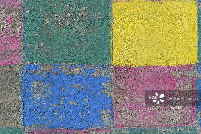 作为纹理的纯色瓷砖，红色、黄色、蓝色、绿色，背景，多彩，颜色，色轮，色彩理论，包豪斯，建筑，地板，枯萎，破败，铜绿，表面，颜色组合，颜色混合，色彩和谐，剥落图片素材