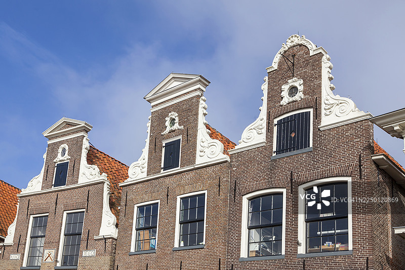 荷兰上艾瑟尔省布洛克济尔历史斜屋山墙外观图片素材