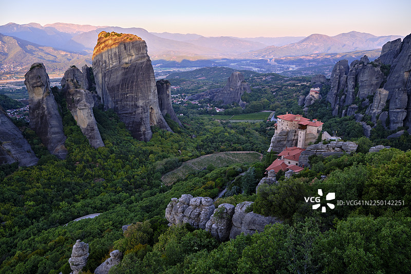 希腊，色萨利地区，卡兰巴卡，迈泰奥拉遗址图片素材