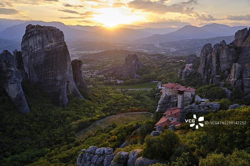 希腊，色萨利地区，卡兰巴卡，迈泰奥拉遗址图片素材