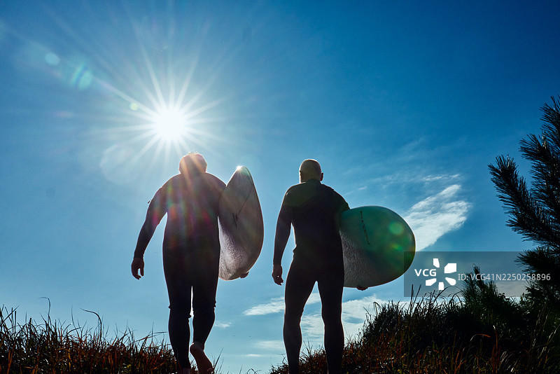 挑战者的剪影图片素材