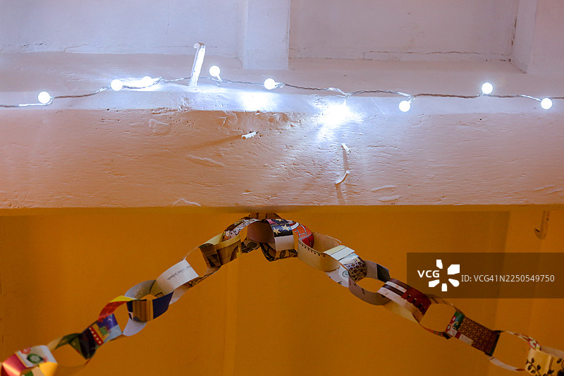 自制圣诞纸链图片素材