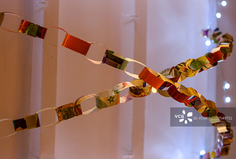 自制圣诞节纸链图片素材